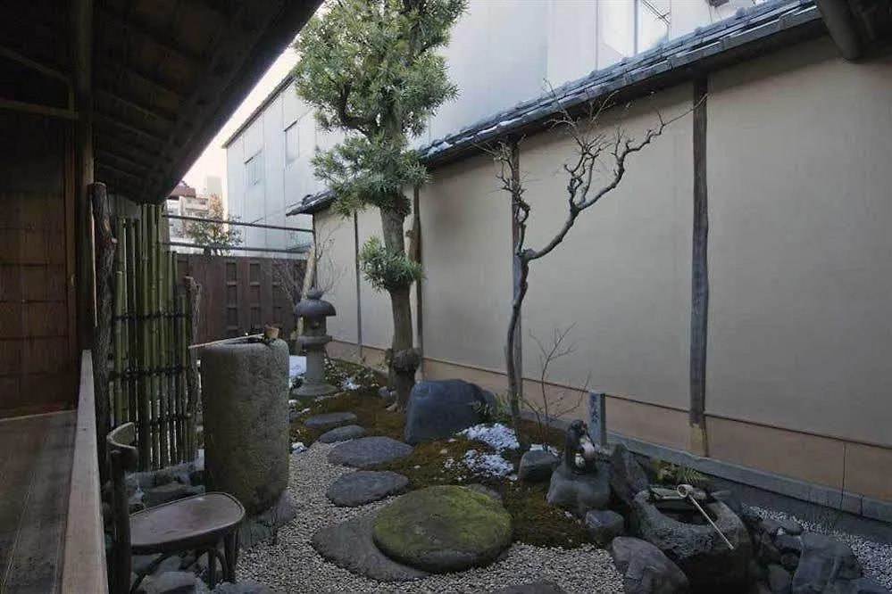 Itsutsuji-an Machiya Inn Kyoto